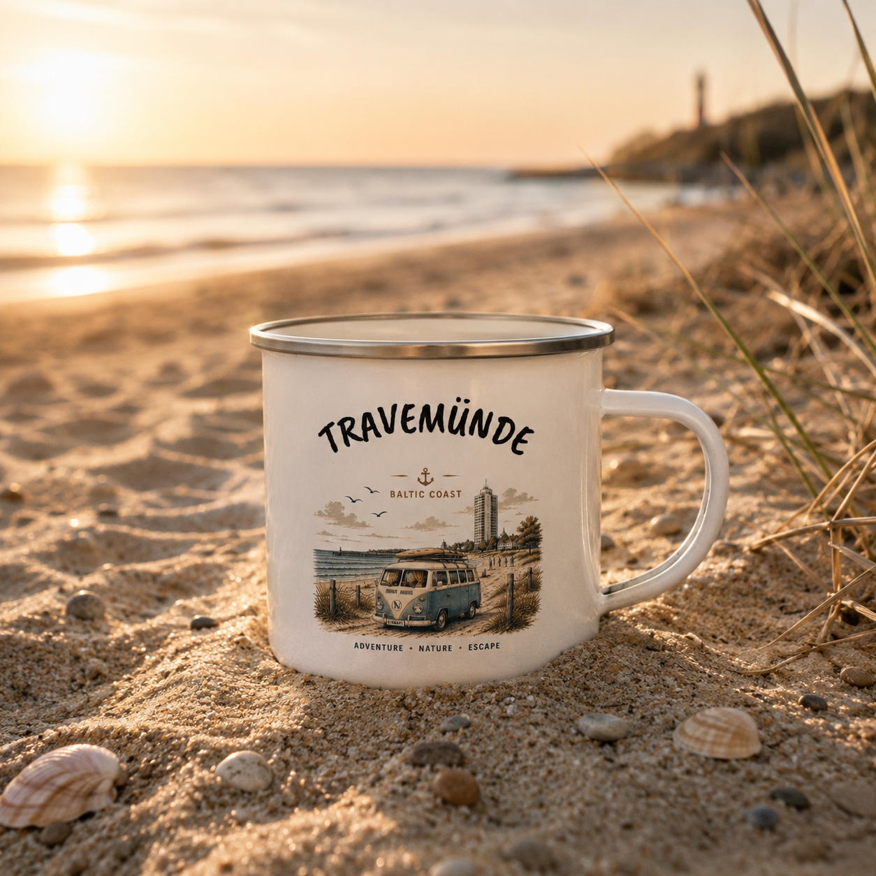 Travemünde Baltic Coast Emaille Tasse – Camping Becher Ostsee – Nomavé